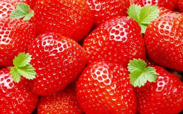 strawberry upang madagdagan ang lakas